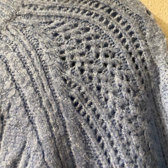 Talbots size Medium Soft Blue Sweater - Picture 6 of 11